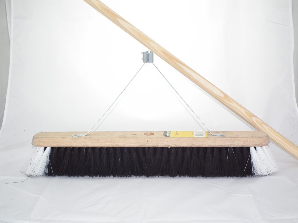 Black & White Squeege Brush 24 inch with Stay